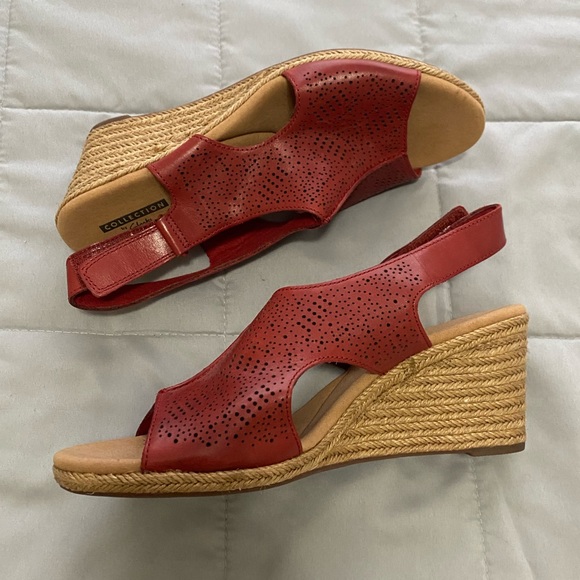 Clarks Shoes - NWOT Collection by Clarks Wedges